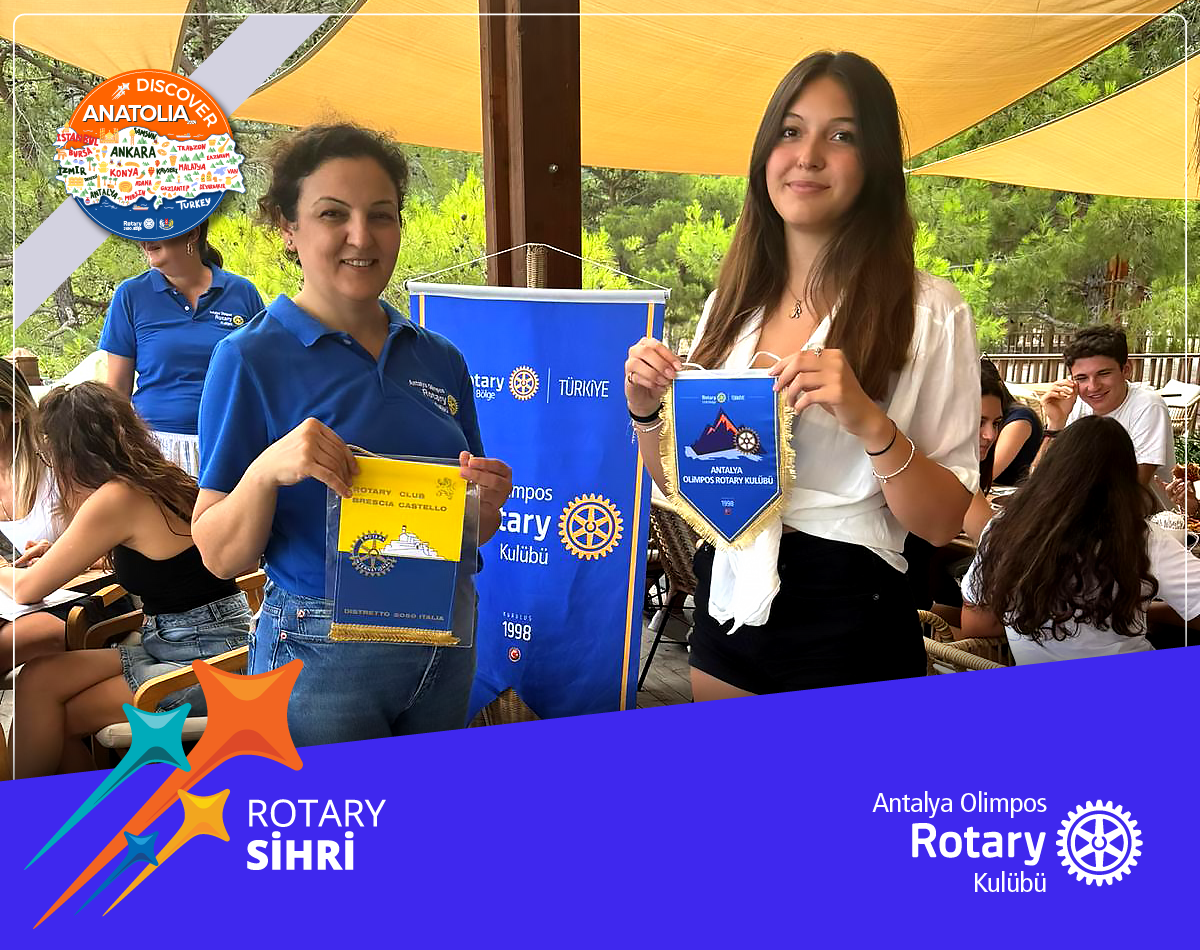 Rotary Youth Exchange | Bayrak Değişimi