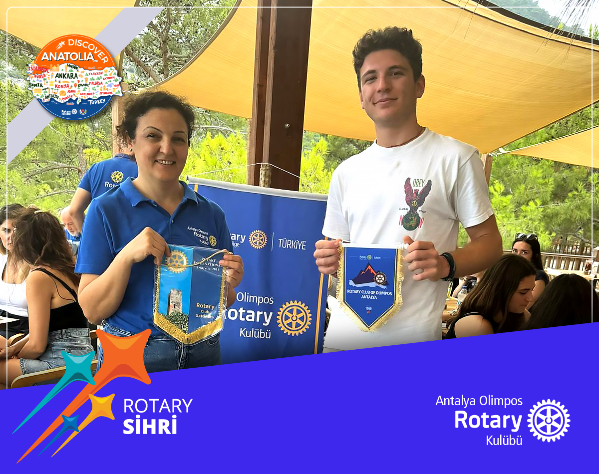 Rotary Youth Exchange | Bayrak Değişimi