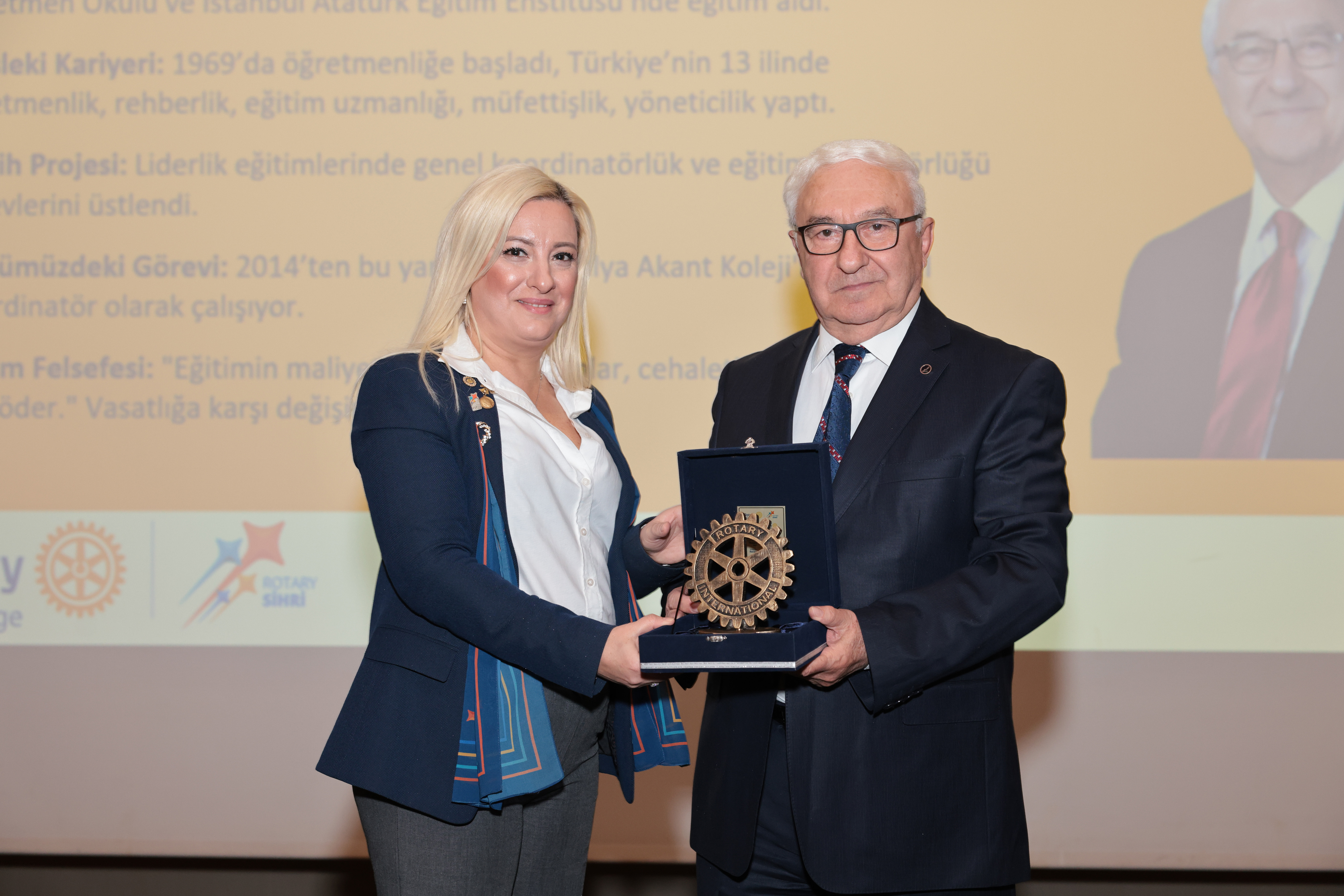 Meslek Hizmetleri Ödülleri